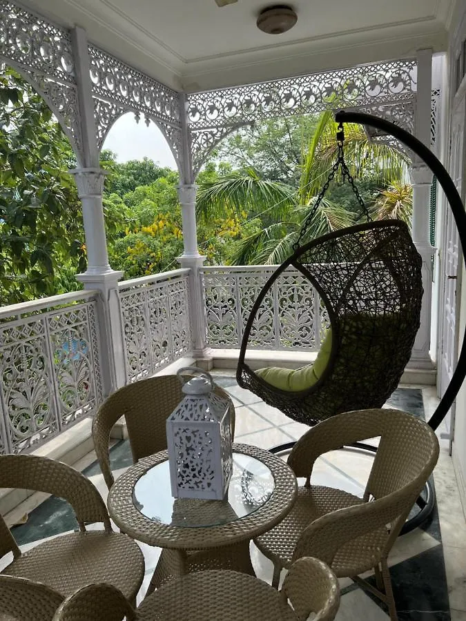 Villa 33 Νέο Δελχί Bed and Breakfast